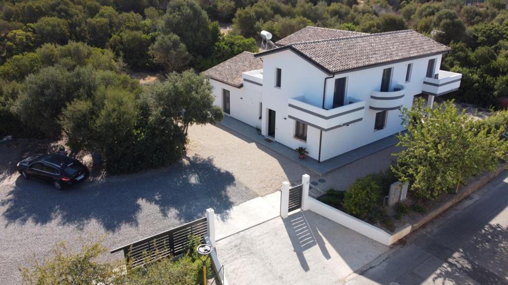 B&B Juniperus SantʼAnna Arresi Zewnętrze zdjęcie